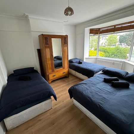 Big Family Room In Room At 2 Iveragh Rd-4 ダブリン エクステリア 写真